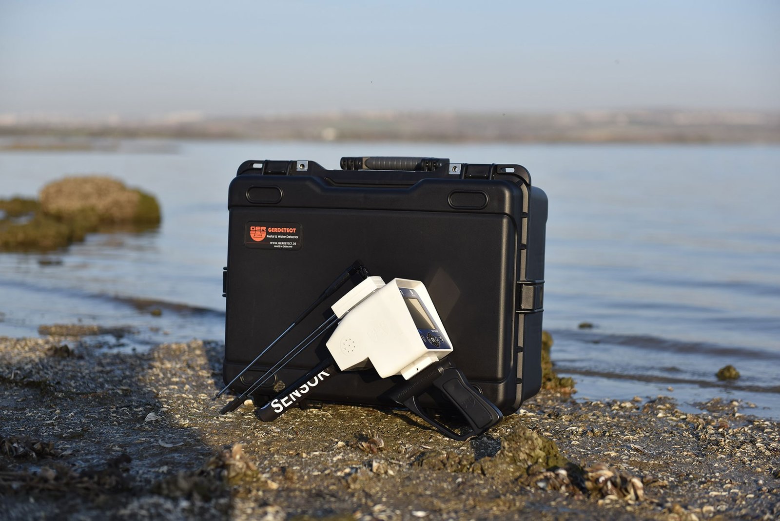 GER River F Plus groundwater detector